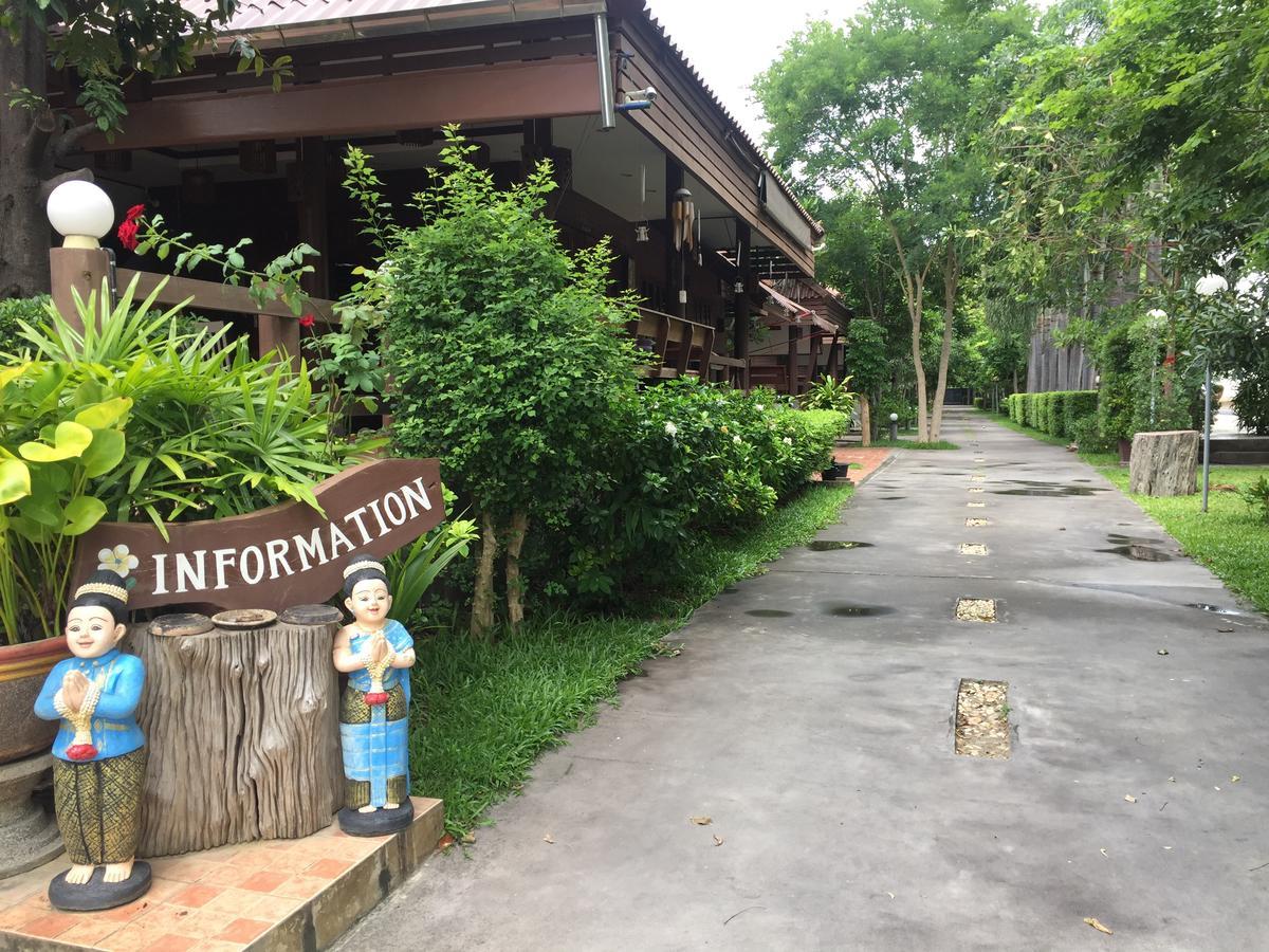 Ruenpruksa Resort Prachuap Khiri Khan Exterior photo